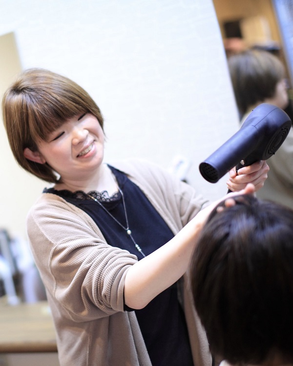 スタイリスト 武見 沙耶香